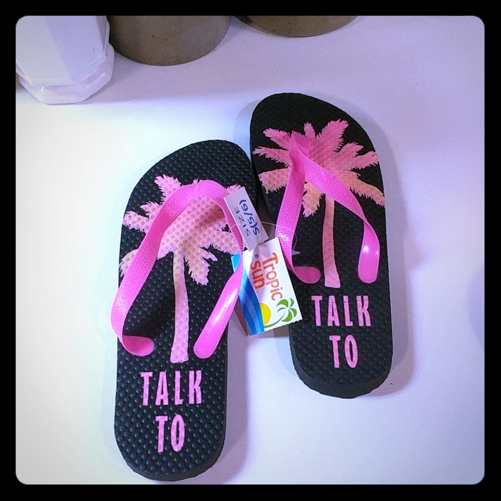 Talk to the Palm Flip Flops - New!